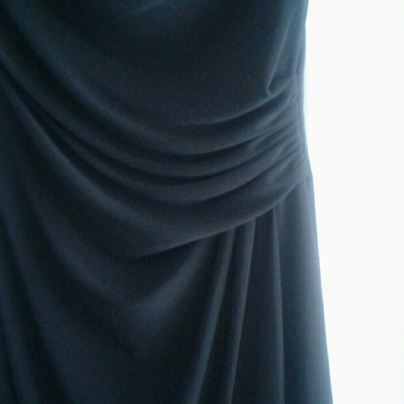 Dress - Picture 4 of 6